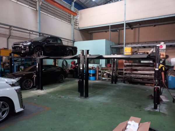 ลิฟท์จอดรถ4เสา2ชั้น Mactech