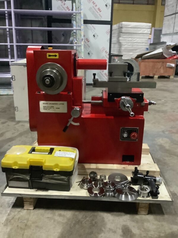 เครื่องเจียรจานเบรครถยนต์ รุ่น C-9335 Mactech