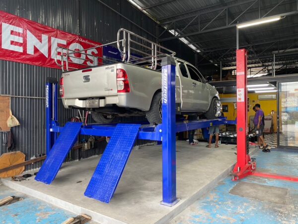 เครื่องตั้งศูนย์รถยนต์รุ่น T-MAX