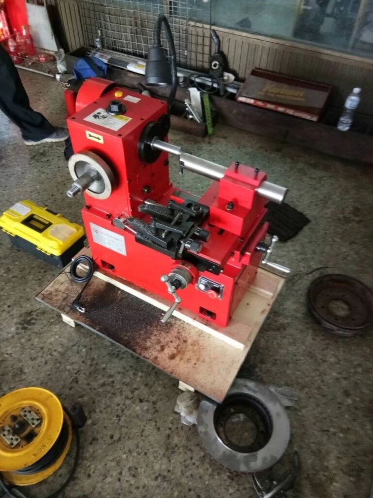 เครื่องเจียรจานเบรครถยนต์ รุ่น C-9335 Mactech