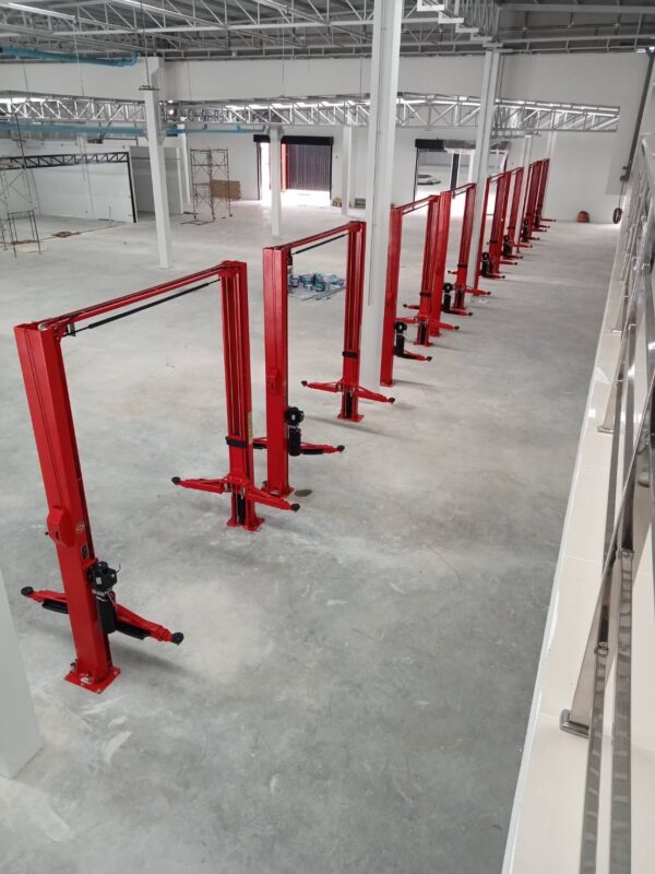 ลิฟท์ยกรถคานบน 5.5ตัน Mactech