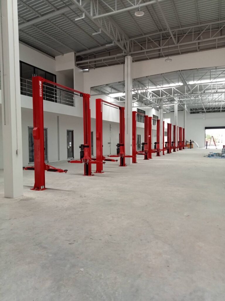 ลิฟท์ยกรถคานบน 5.5ตัน Mactech