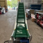 สายพานบั้ง PVC สีเขียว ระยะห่างบั้ง 48 ซม.